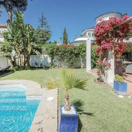 Holiday home Calle Del Marco Estepona